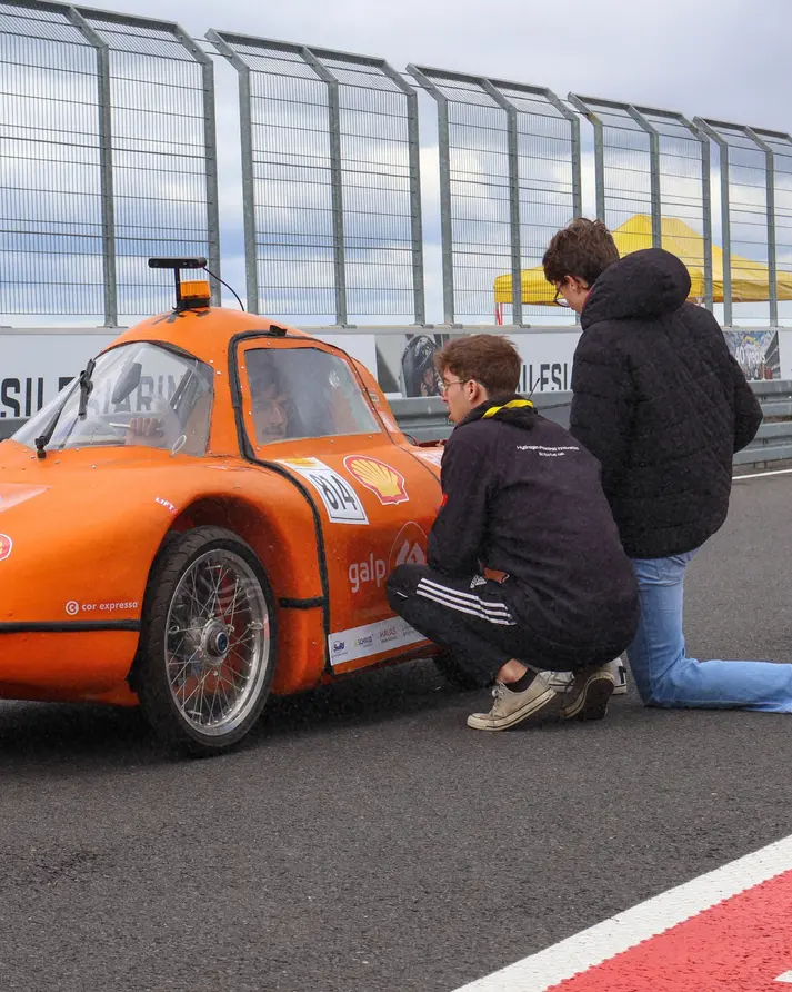 Hydrogen city car by Técnico Fuel Cell Team with Nanotec DB80 motor and ST60 stepper motor at the Shell Eco-Marathon on the Silesia Ring.