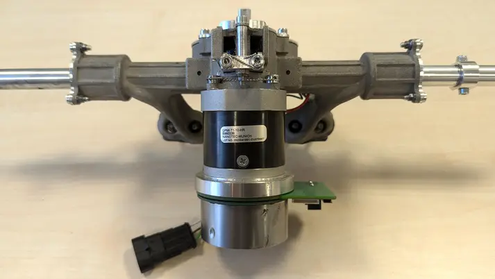 Smart steering system using a BLDC flat motor and planetary gearbox from Nanotec in the autonomous race car MF16